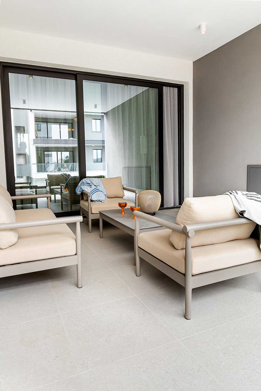 1 Beautiful 3-Bedroom Apartment for Sale, Kings Avenue, Paphos