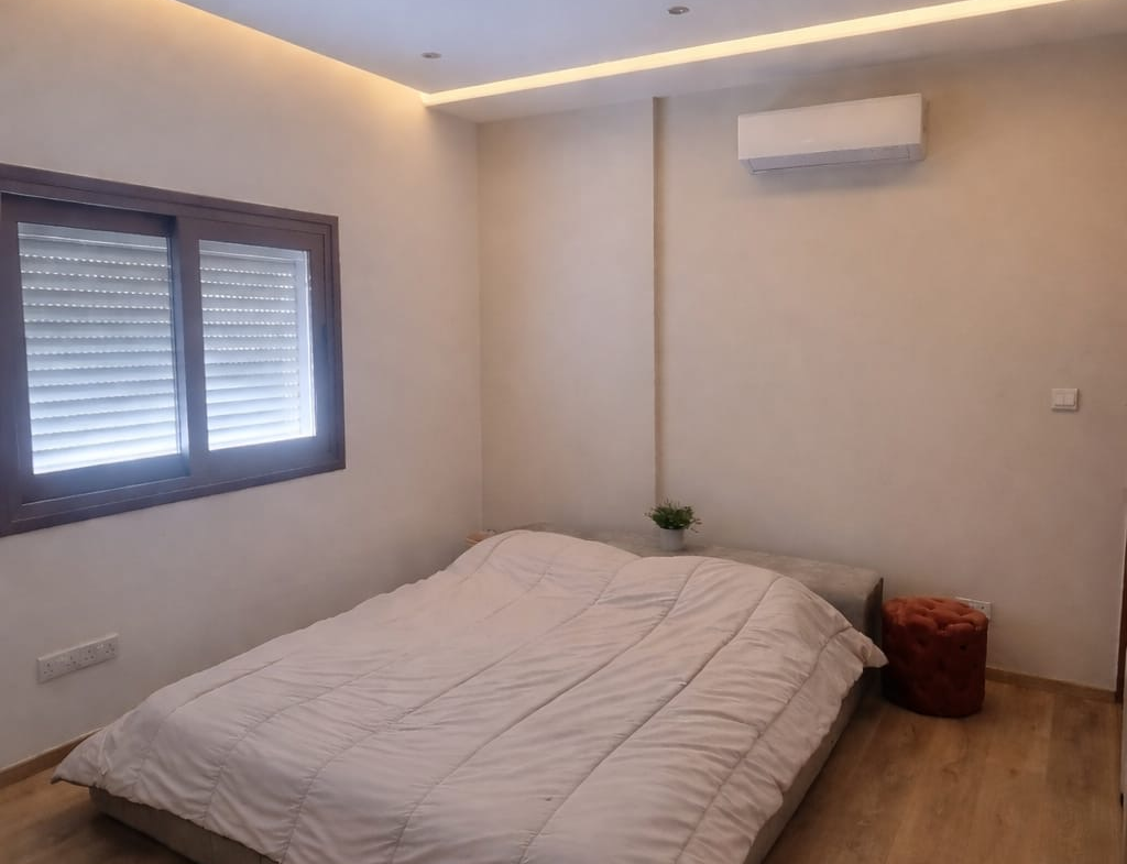Beautiful 3-Bedroom Upper House with Roof Garden for Rent, Kato Polemidia, Limassol