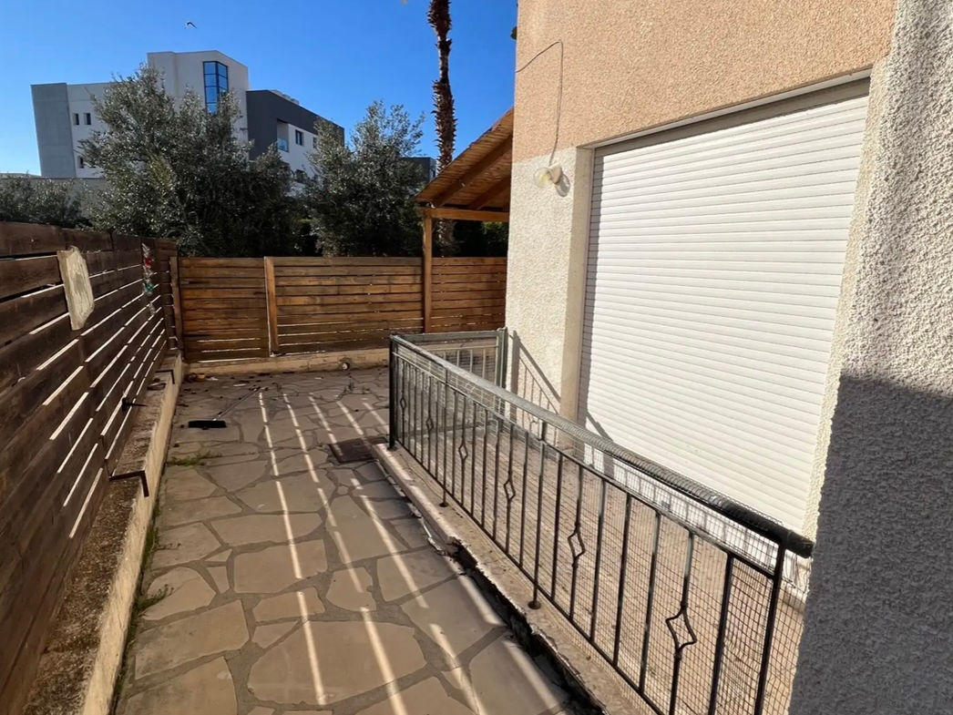 Spacious 3-Bedroom Ground Floor Apartment for Rent, Linopetra, Limassol