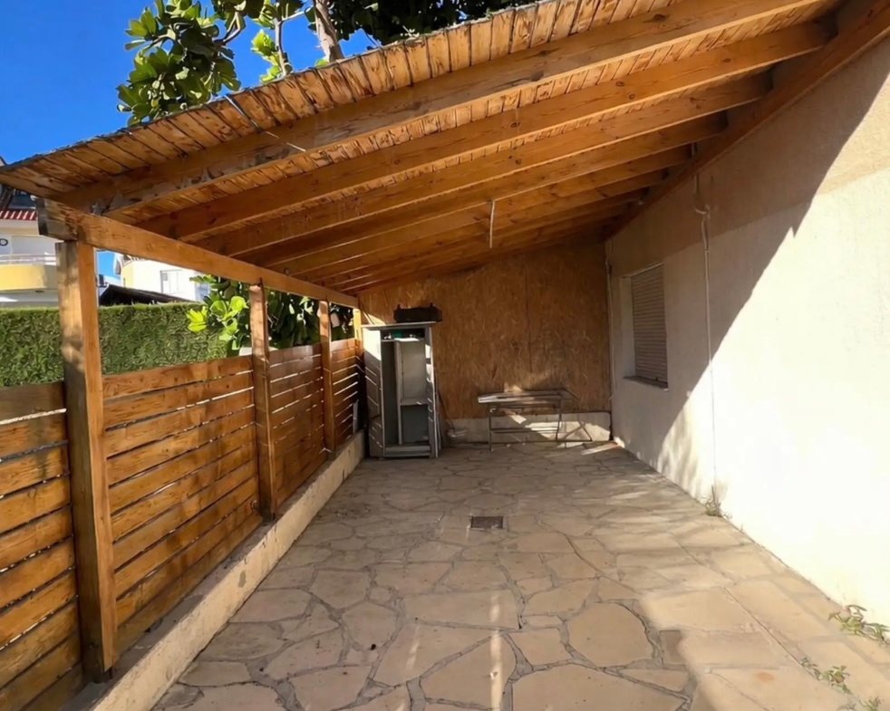 Spacious 3-Bedroom Ground Floor Apartment for Rent, Linopetra, Limassol