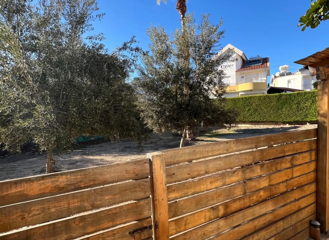 Spacious 3-Bedroom Ground Floor Apartment for Rent, Linopetra, Limassol