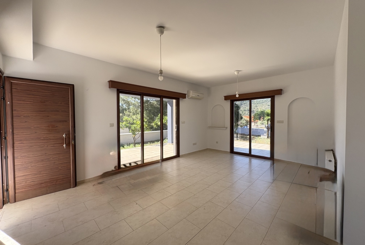 Bright 4-Bedroom Detached House with Mature Fruit Garden for Sale, Apsiou, Limassol