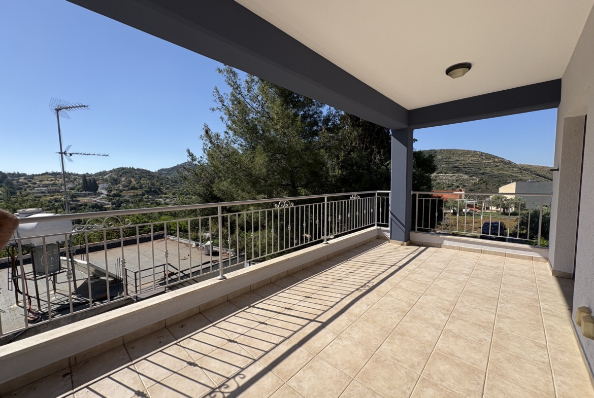 Bright 4-Bedroom Detached House with Mature Fruit Garden for Sale, Apsiou, Limassol