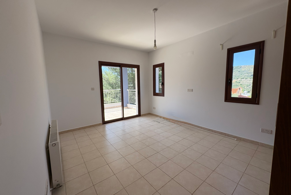 Bright 4-Bedroom Detached House with Mature Fruit Garden for Sale, Apsiou, Limassol