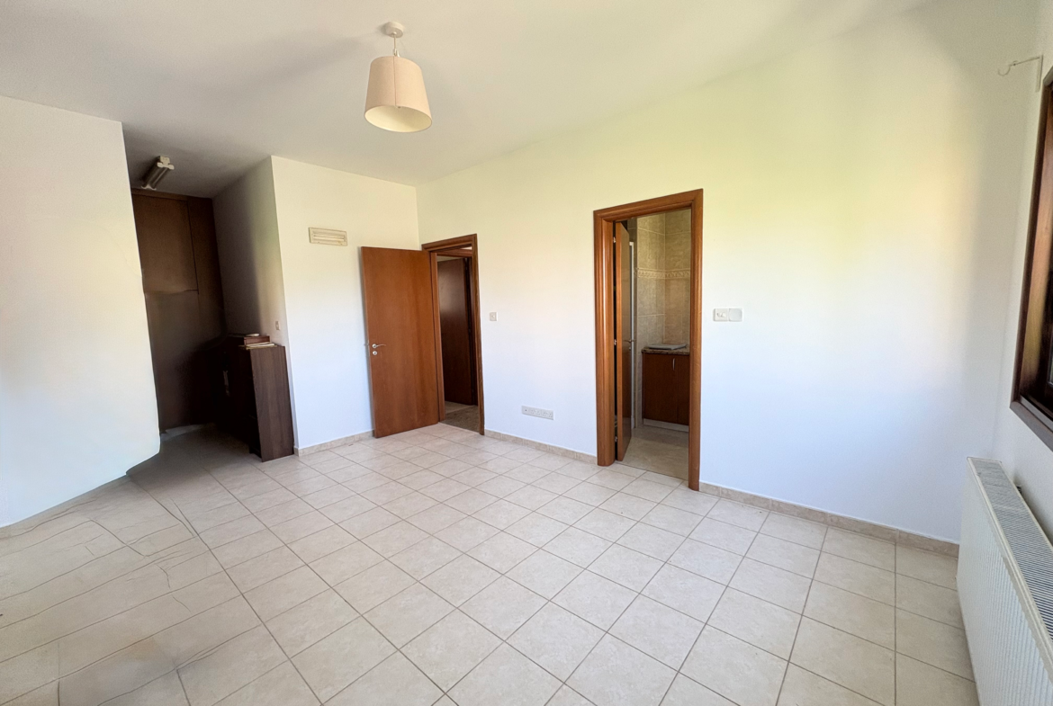 Bright 4-Bedroom Detached House with Mature Fruit Garden for Sale, Apsiou, Limassol