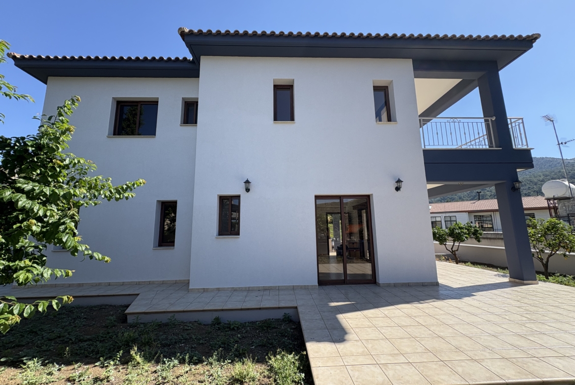 Bright 4-Bedroom Detached House with Mature Fruit Garden for Sale, Apsiou, Limassol