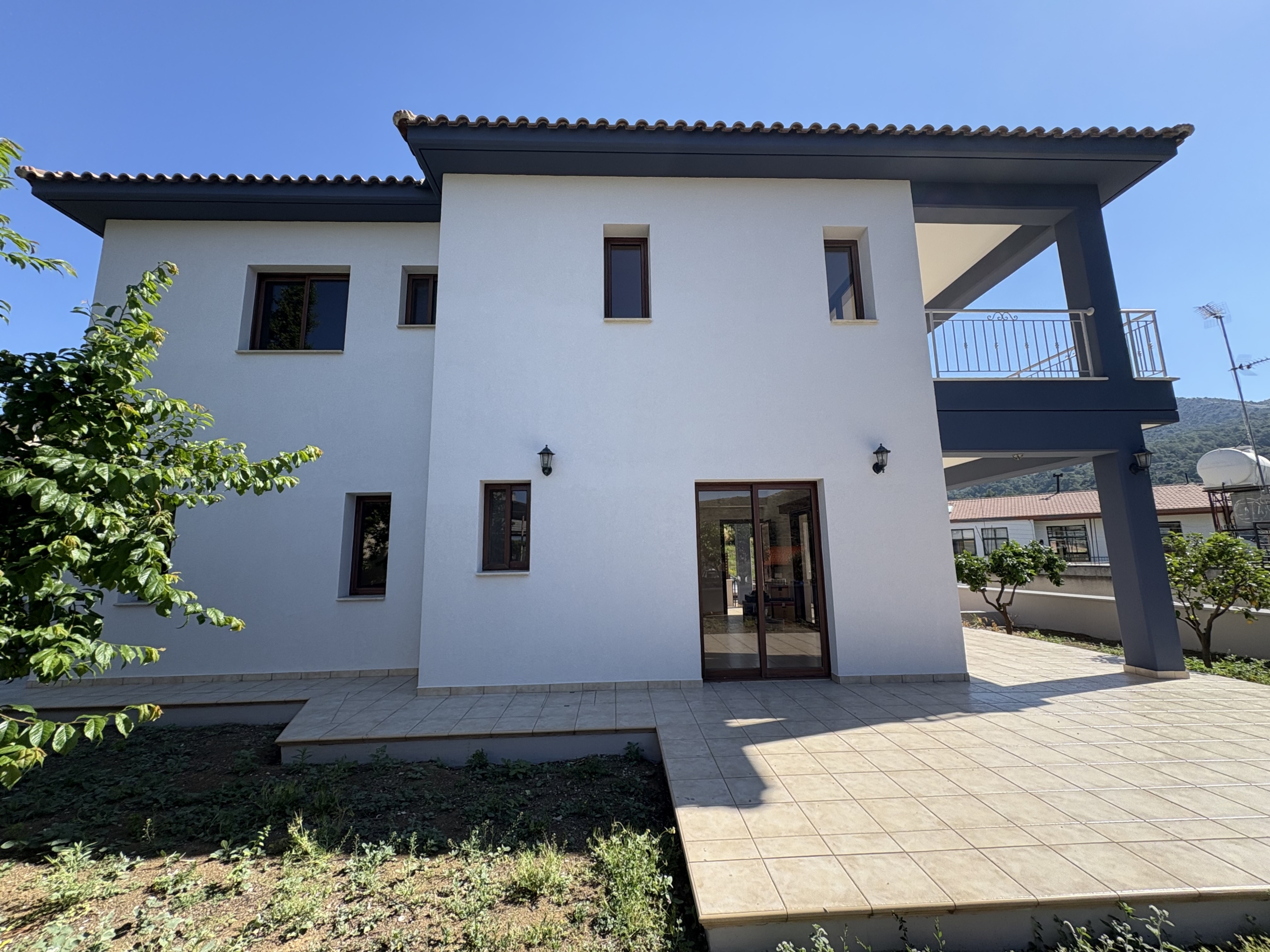 Bright 4-Bedroom Detached House with Mature Fruit Garden for Sale, Apsiou, Limassol