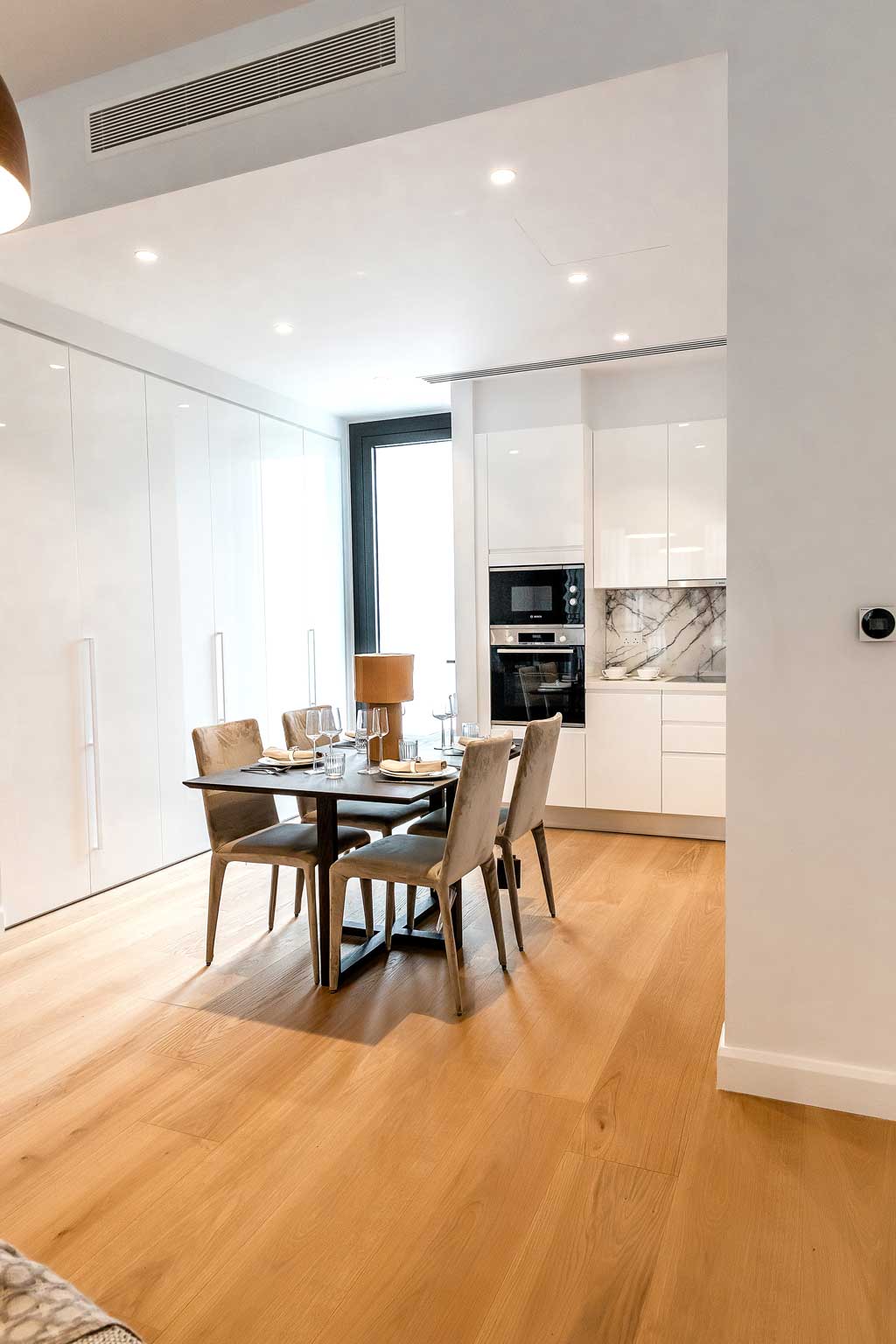Interior_1779701872462_q4gnipox5 Modern 1-Bedroom Apartment for Sale, Kings Avenue, Paphos