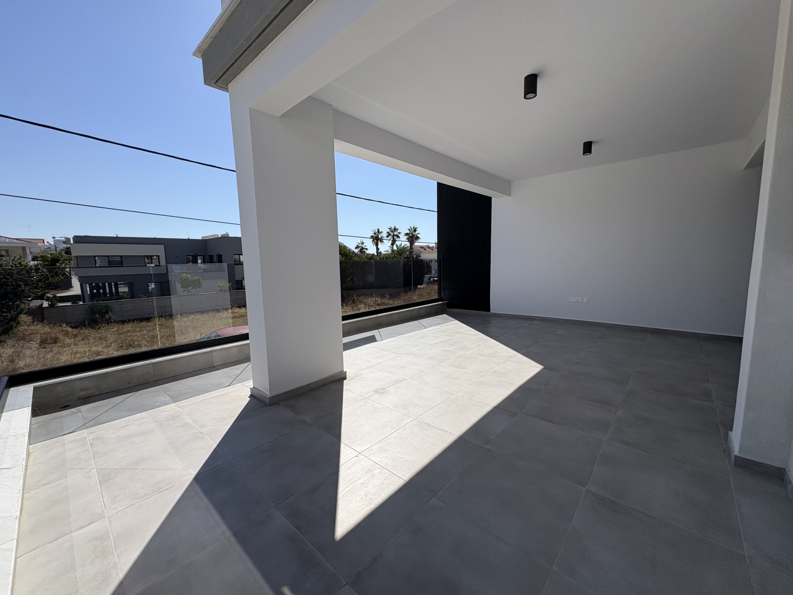 Key Read 2 – Bedroom Apartment with Expansive Outdoor Living Space for Sale, Ekali, Limassol