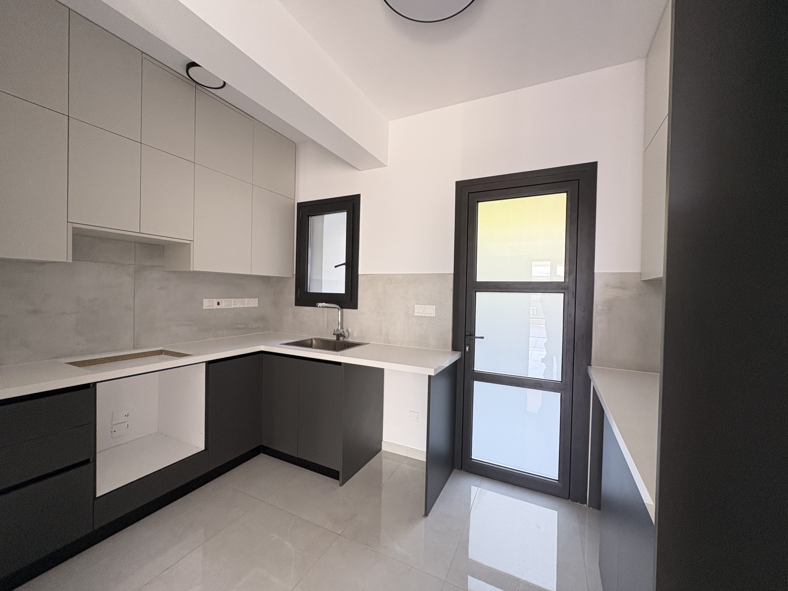 Key Read 2 – Bedroom Apartment with Expansive Outdoor Living Space for Sale, Ekali, Limassol