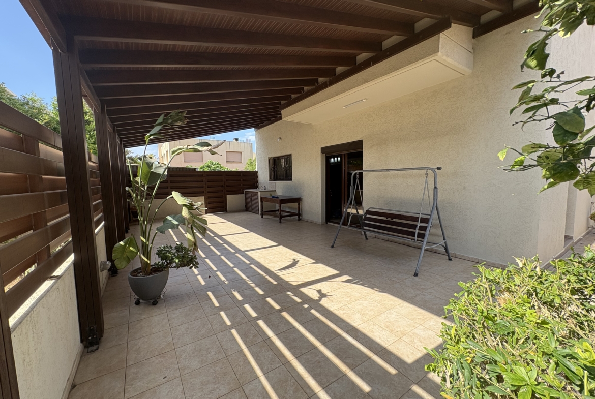 Spacious 4 – Bedroom House For Rent, Zakaki, Limassol