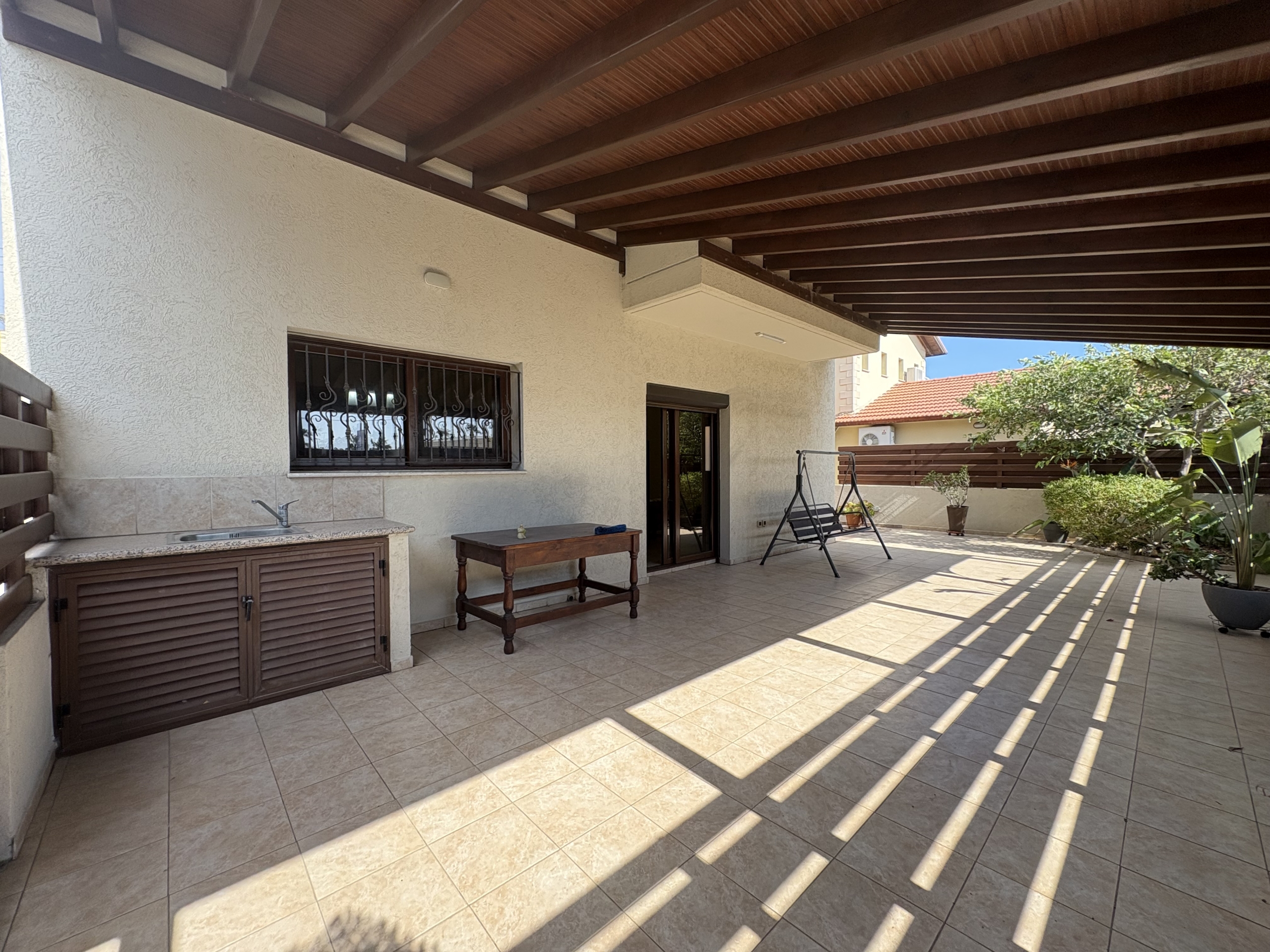 IMG_8931 Spacious 4 – Bedroom House For Rent, Zakaki, Limassol