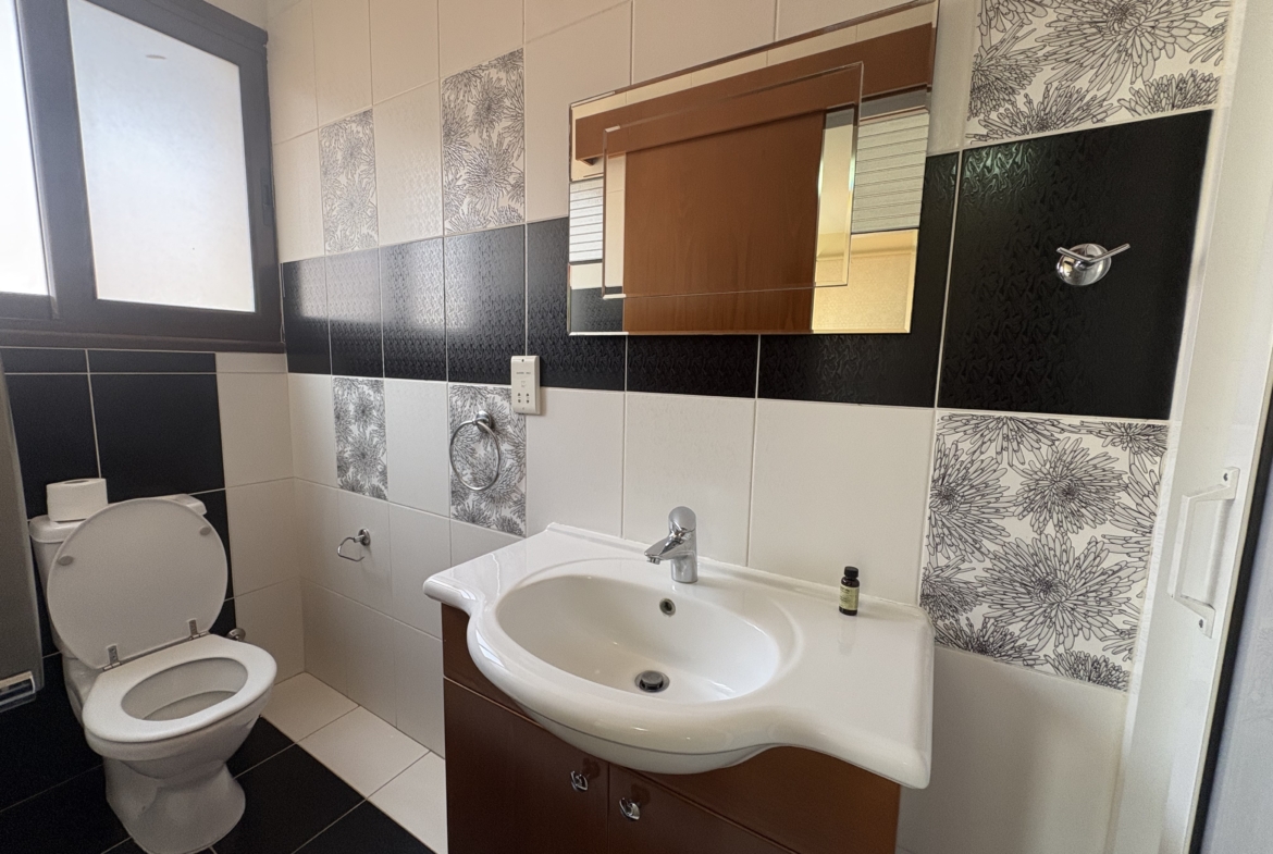 Spacious 4 – Bedroom House For Rent, Zakaki, Limassol