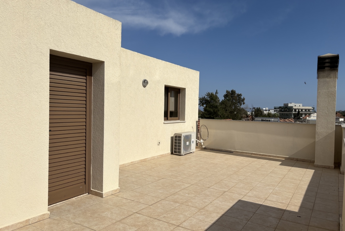 Spacious 4 – Bedroom House For Rent, Zakaki, Limassol