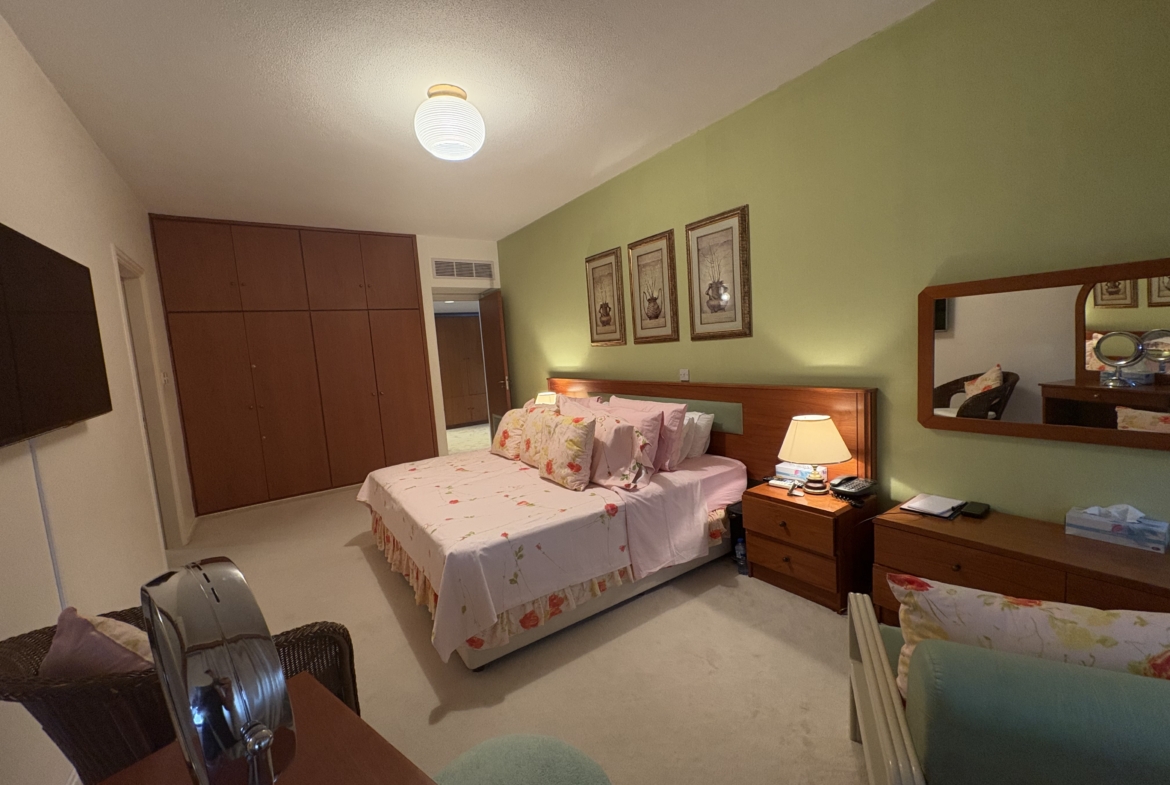 Large 4 – bedroom Penthouse Apartment for Sale, Uninterrupted Sea Views, Enaerios, Limassol