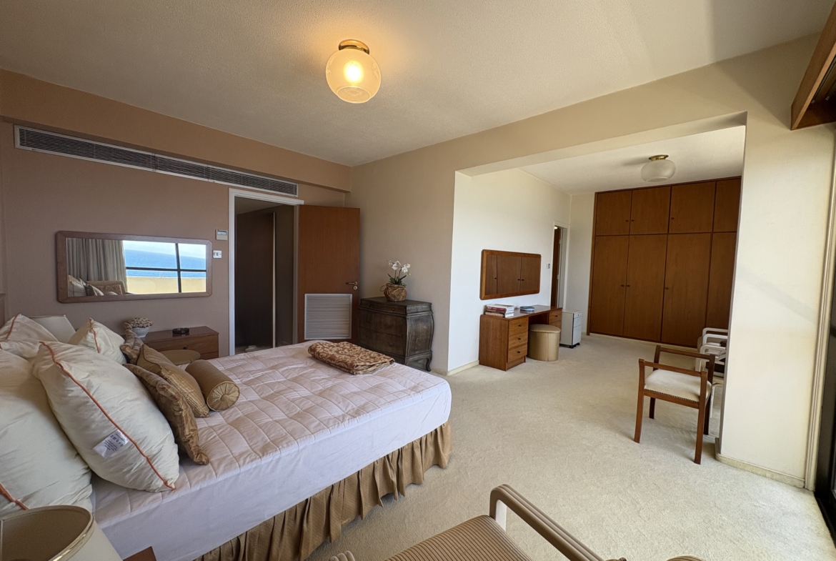 Large 4 – bedroom Penthouse Apartment for Sale, Uninterrupted Sea Views, Enaerios, Limassol