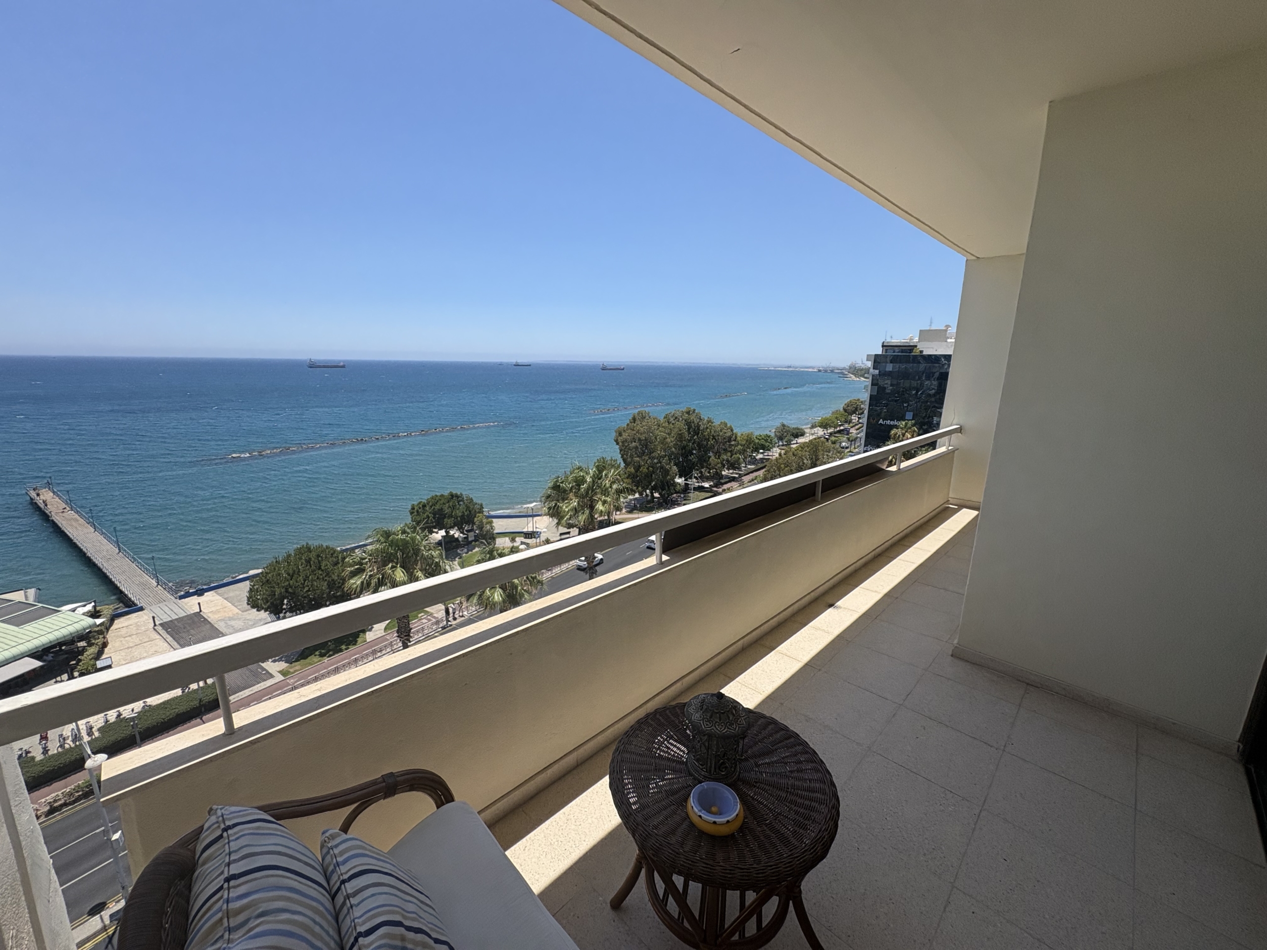 Large 4 – bedroom Penthouse Apartment for Sale, Uninterrupted Sea Views, Enaerios, Limassol