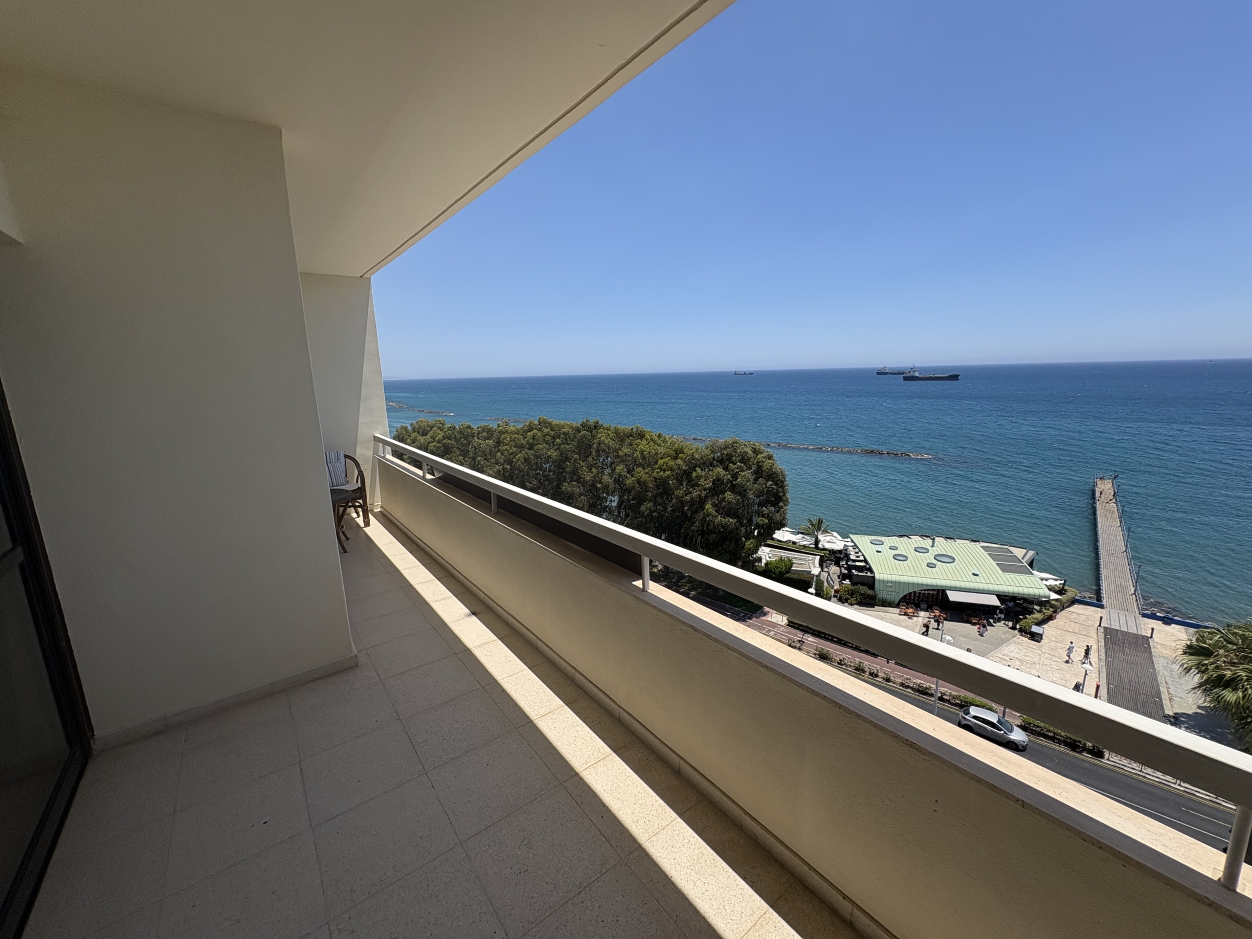 Large 4 – bedroom Penthouse Apartment for Sale, Uninterrupted Sea Views, Enaerios, Limassol
