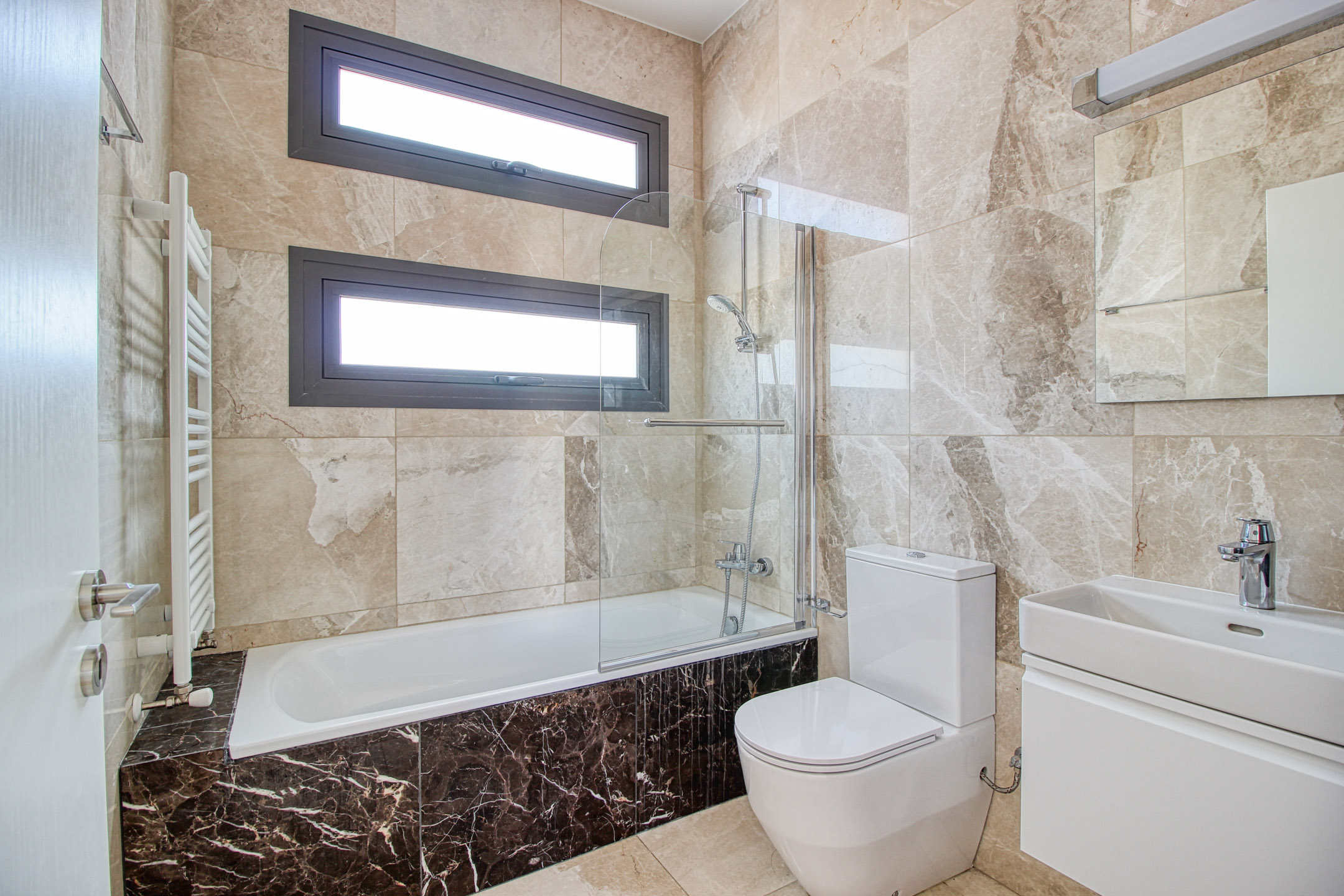 Luxury Key Ready 3-Bedroom Detached Villa with Roof Terrace for Sale, Pyrgos, Limassol
