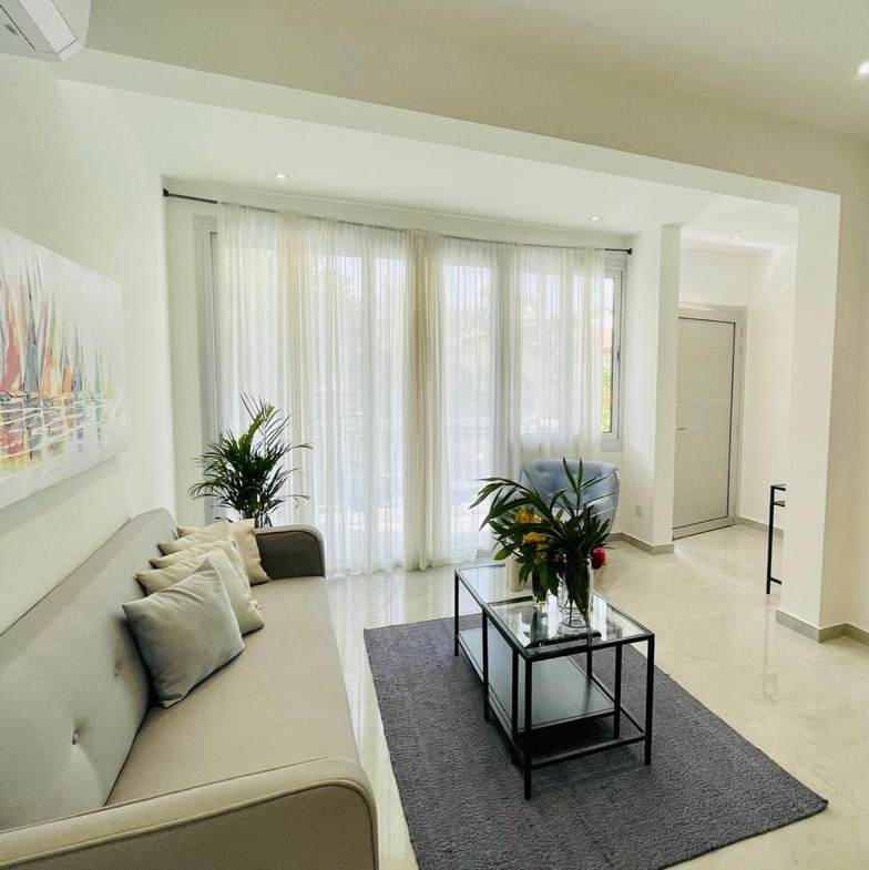Bright 2 – Bedroom Apartment for Rent, Potamos Germasogeia, Limassol