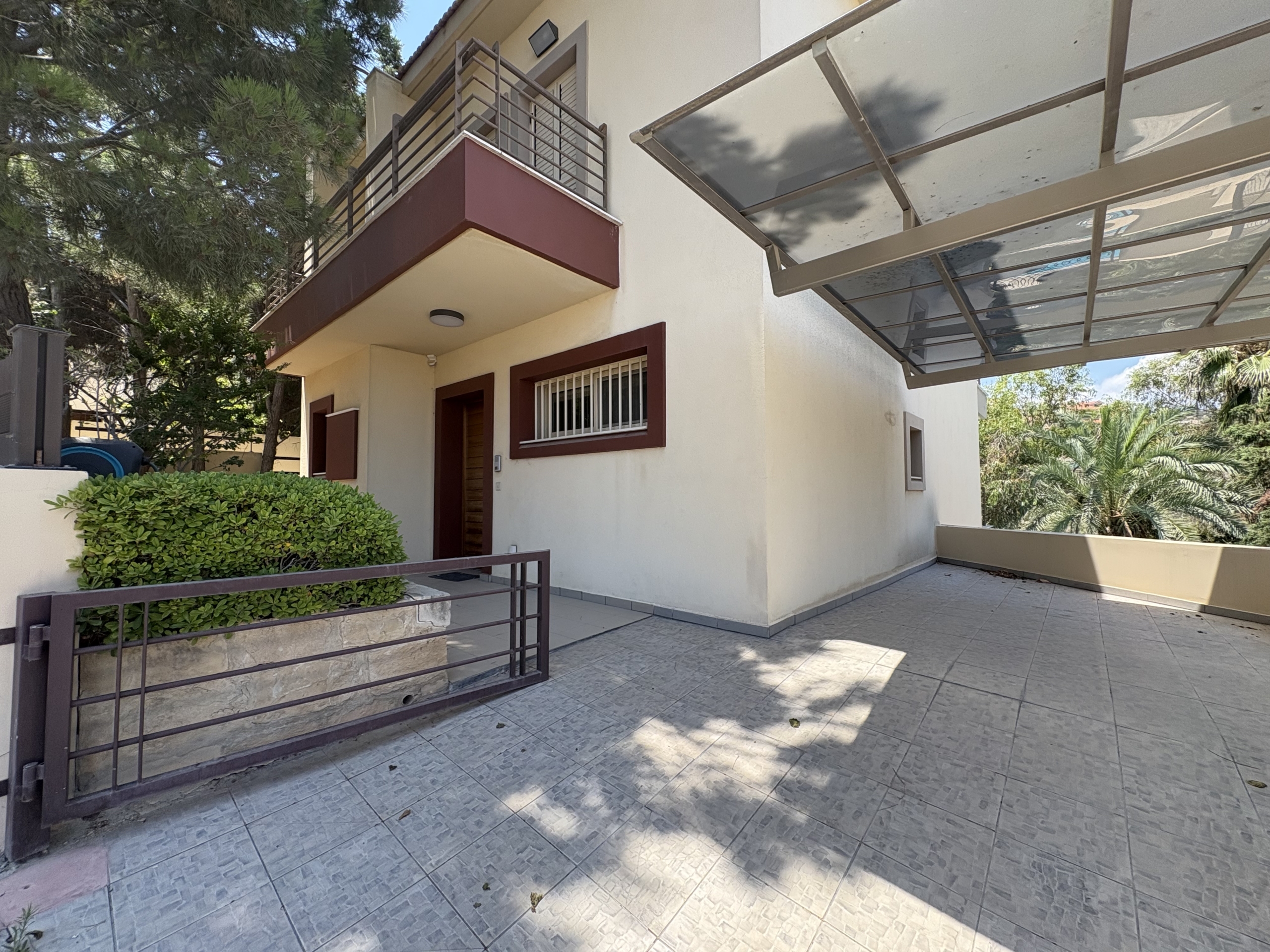 Spacious 3-Bedroom Detached Family House with Pool & Sauna for Sale, Pyrgos, Limassol