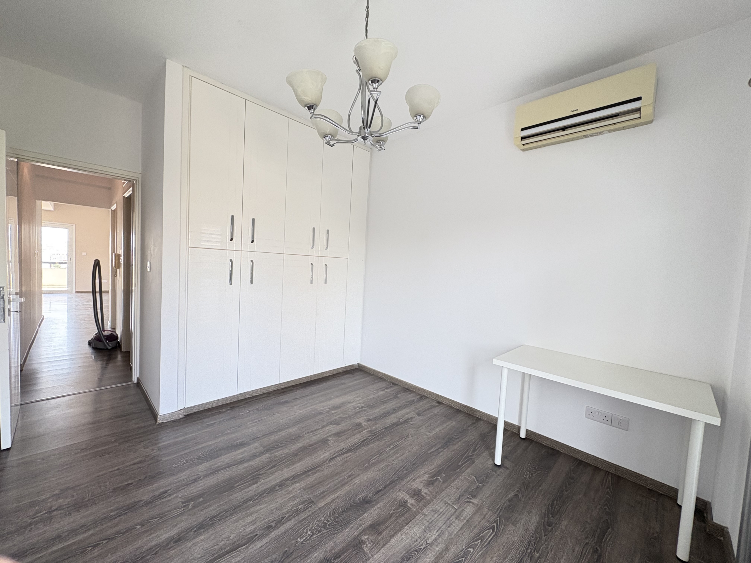 Spacious 3-Bedroom Top Floor Apartment for Rent, Renovated, Mesa Getonia, Limassol