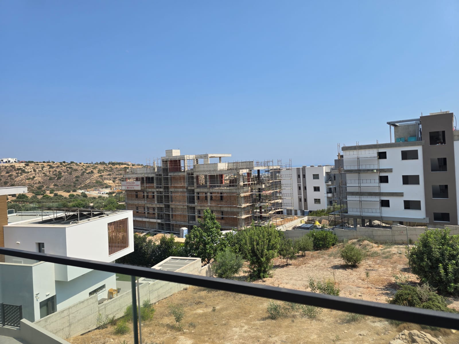 Modern 2-Bedroom Apartment for Rent, Germasogeia, Limassol