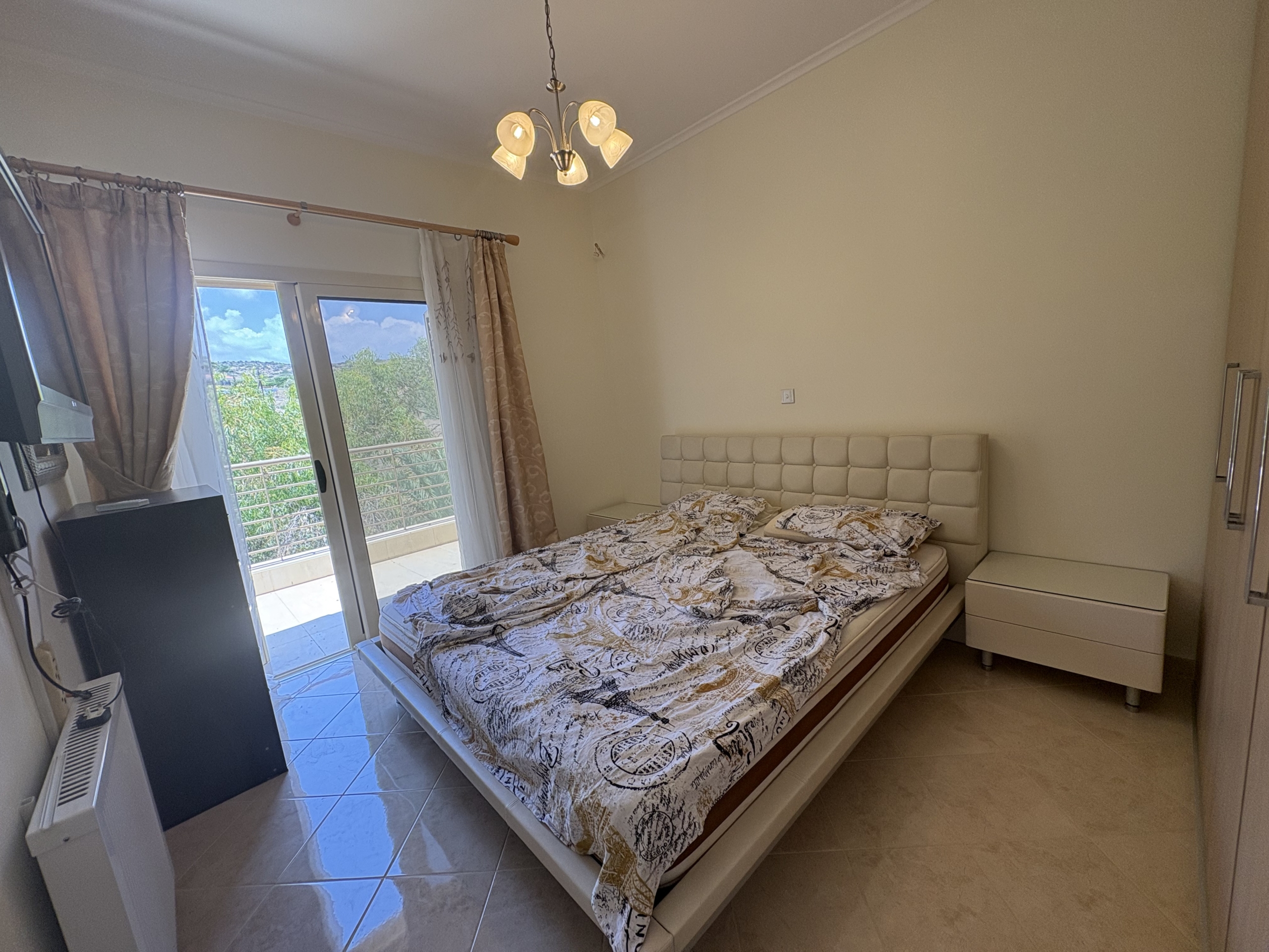 Spacious 3-Bedroom Detached Family House with Pool & Sauna for Sale, Pyrgos, Limassol