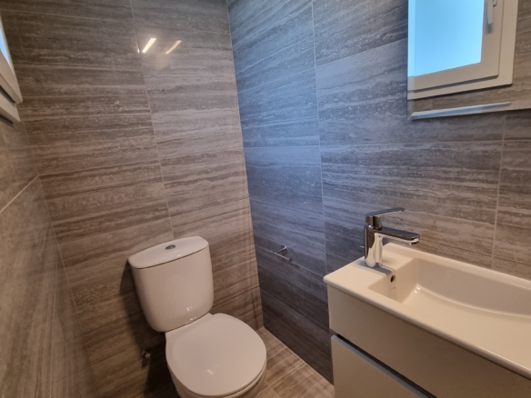 Luxury 4-Bedroom Apartment for Rent, Parekklisia, Limassol