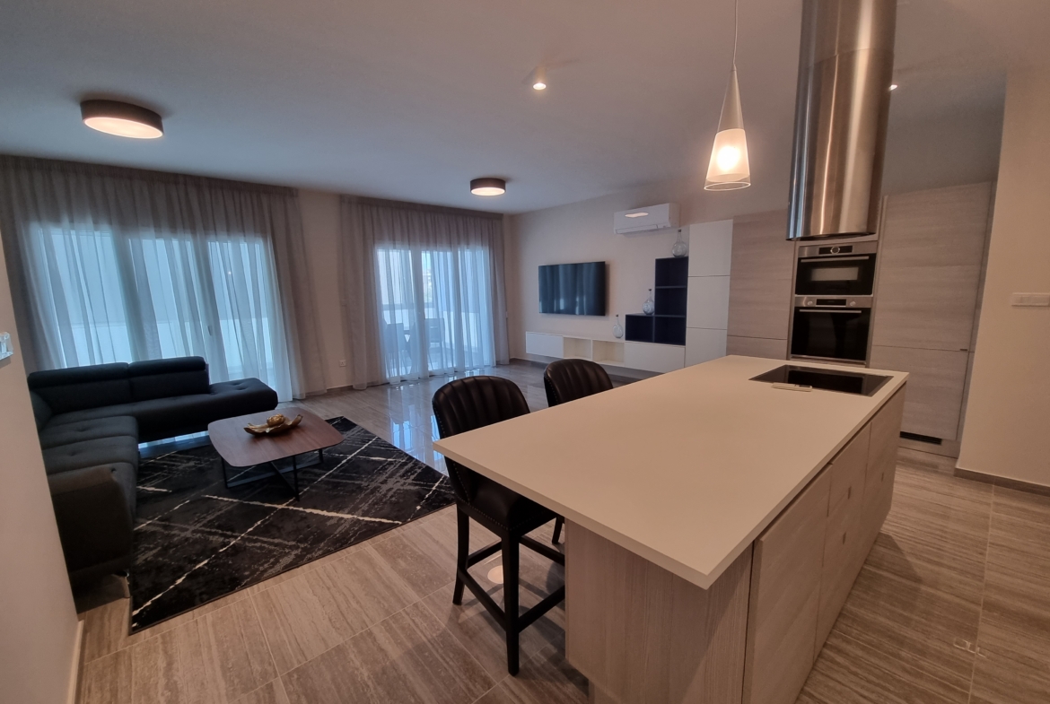Luxury 4-Bedroom Apartment for Rent, Parekklisia, Limassol