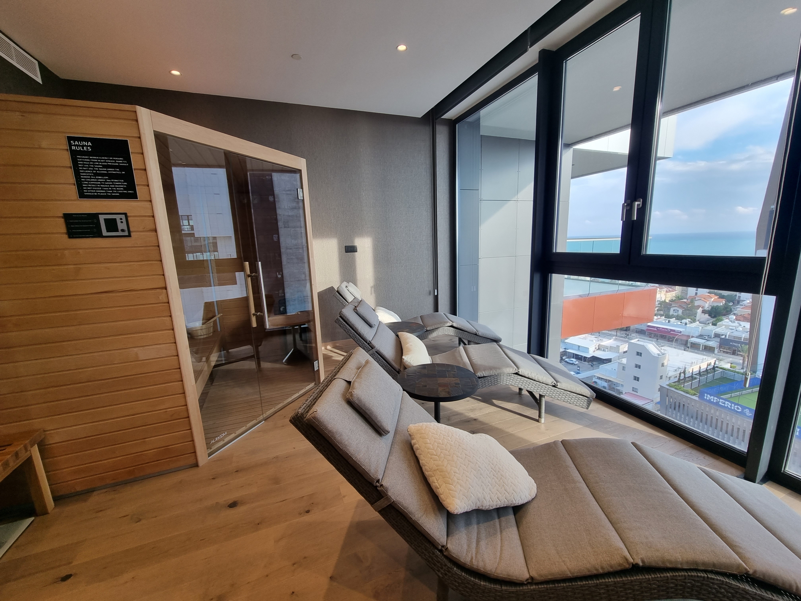 Luxury 4-Bedroom Apartment for Rent, Germasogeia Tourist Area, Limassol