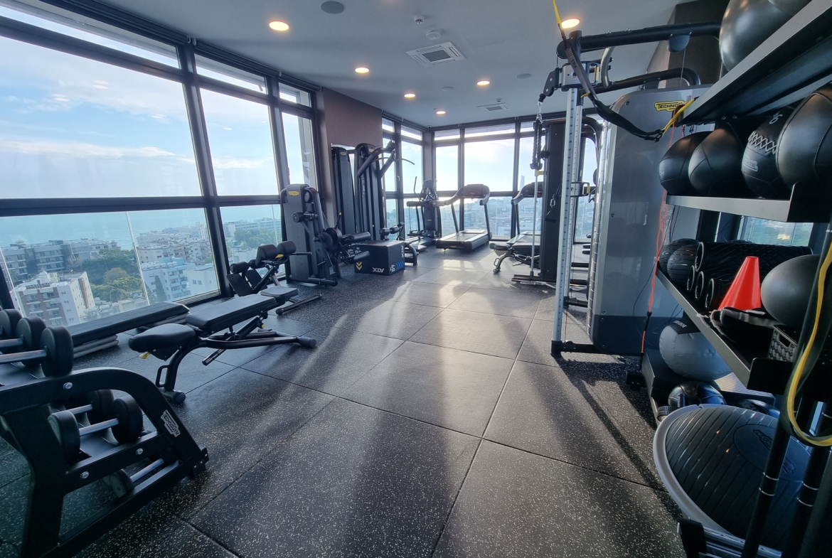 Luxury 4-Bedroom Apartment for Rent, Germasogeia Tourist Area, Limassol