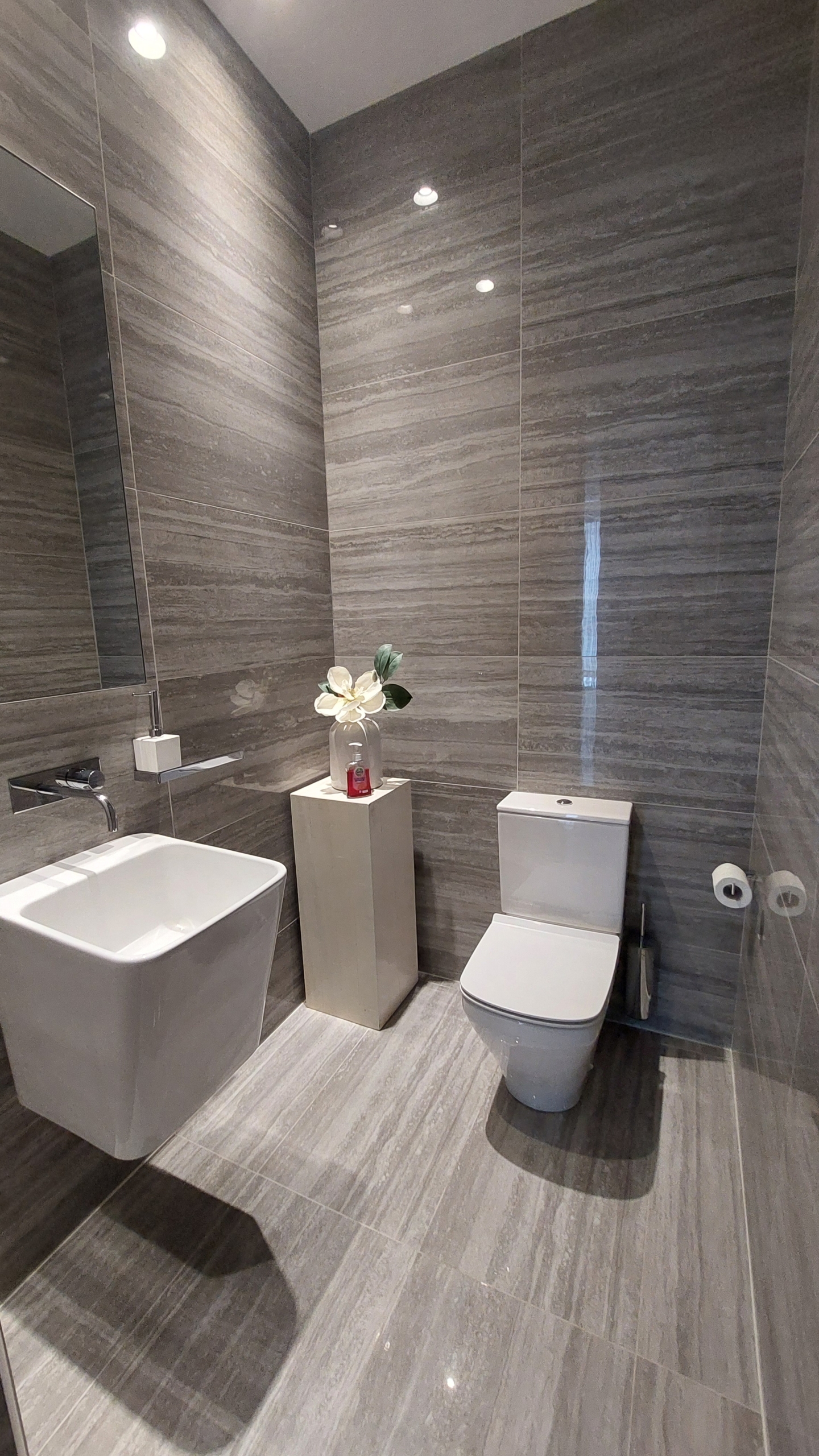 Luxury 3-Bedroom Apartment for Sale, Agios Tychonas, Limassol