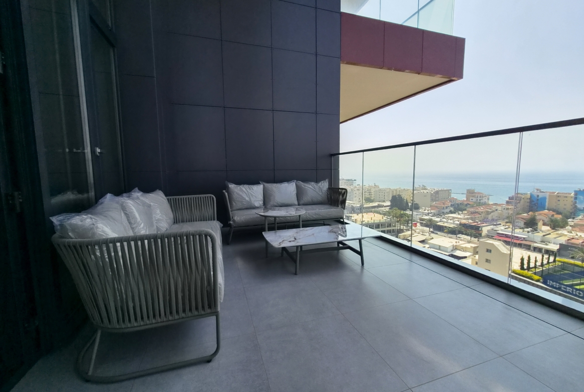 Luxury 4-Bedroom Apartment for Rent, Germasogeia Tourist Area, Limassol
