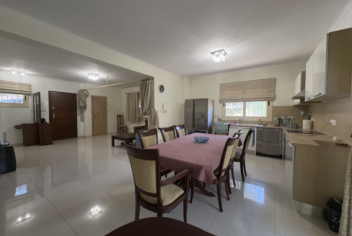 Spacious 3-Bedroom Detached Family House with Pool & Sauna for Sale, Pyrgos, Limassol