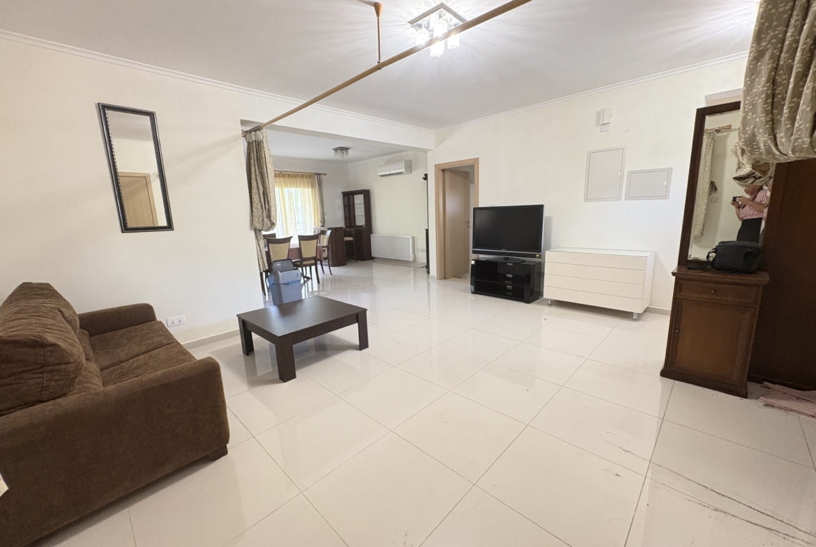 Spacious 3-Bedroom Detached Family House with Pool & Sauna for Sale, Pyrgos, Limassol