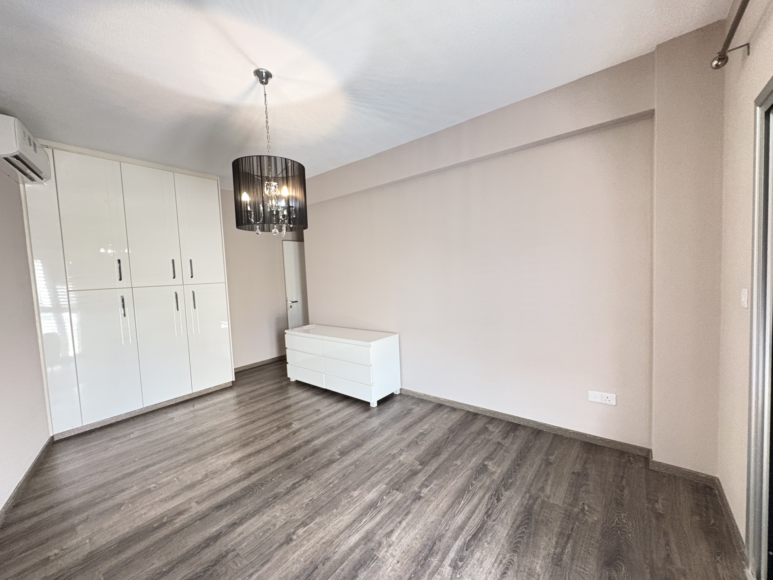Spacious 3-Bedroom Top Floor Apartment for Rent, Renovated, Mesa Getonia, Limassol