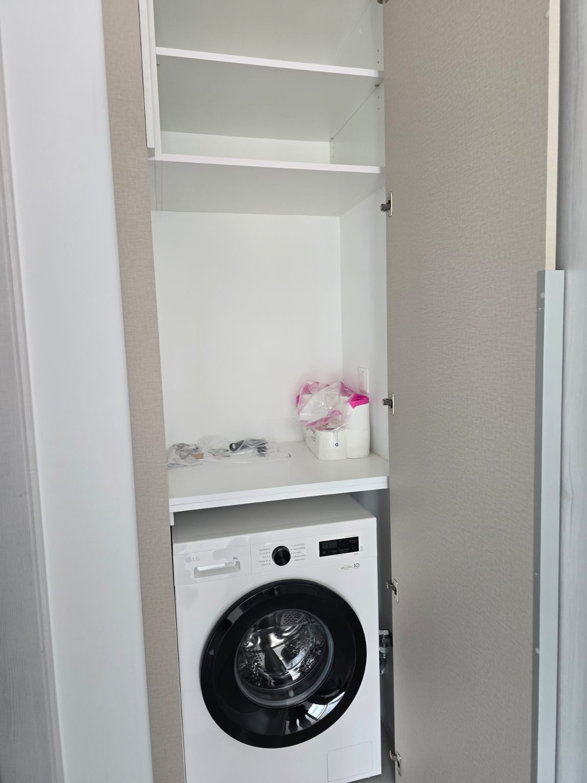 Modern 2-Bedroom Apartment for Rent, Germasogeia, Limassol