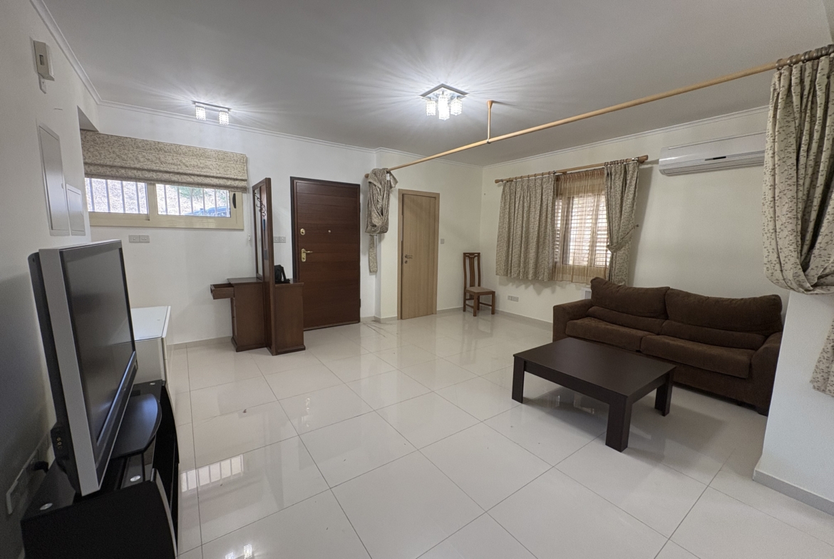 Spacious 3-Bedroom Detached Family House with Pool & Sauna for Sale, Pyrgos, Limassol