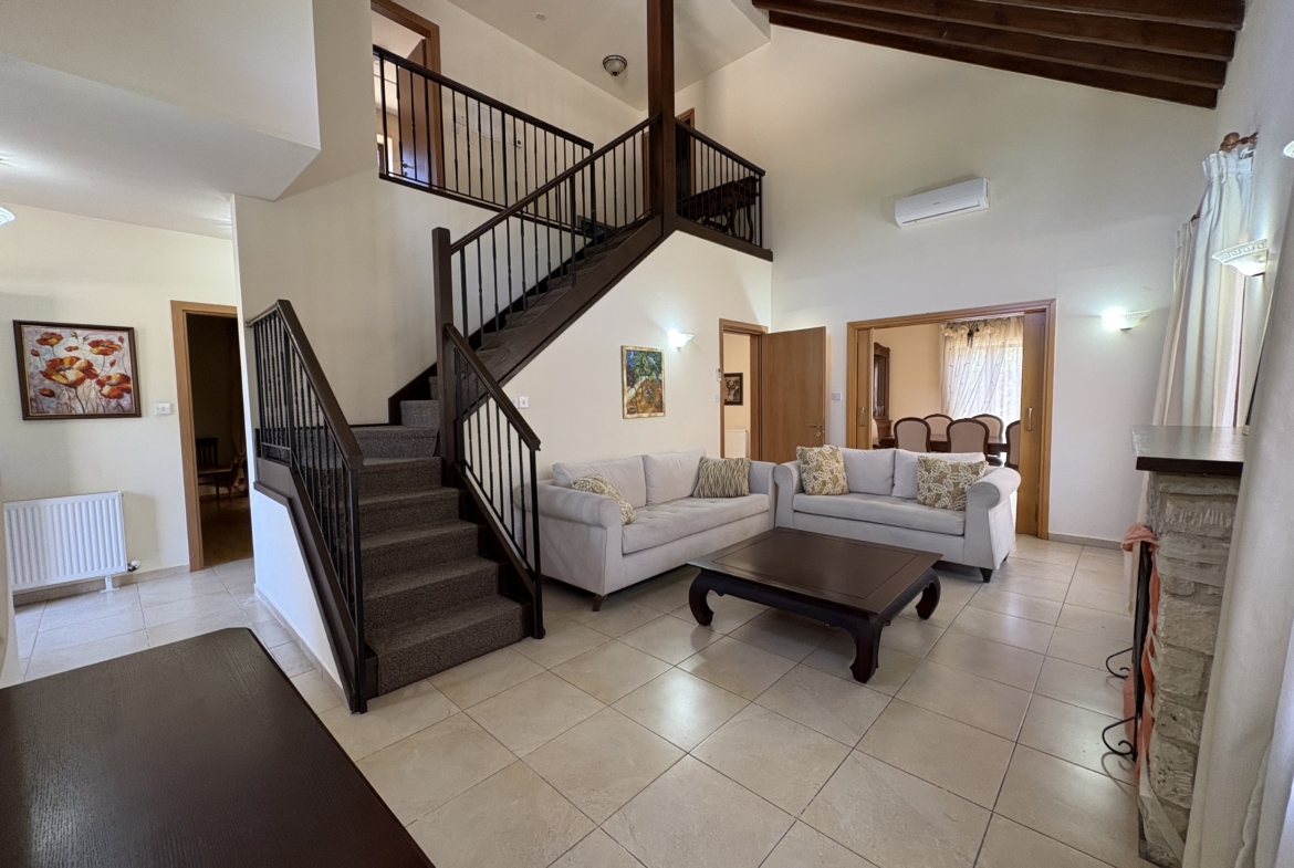 Spacious 4-Bedroom Detached House with Private Pool for Rent, Souni, Limassol