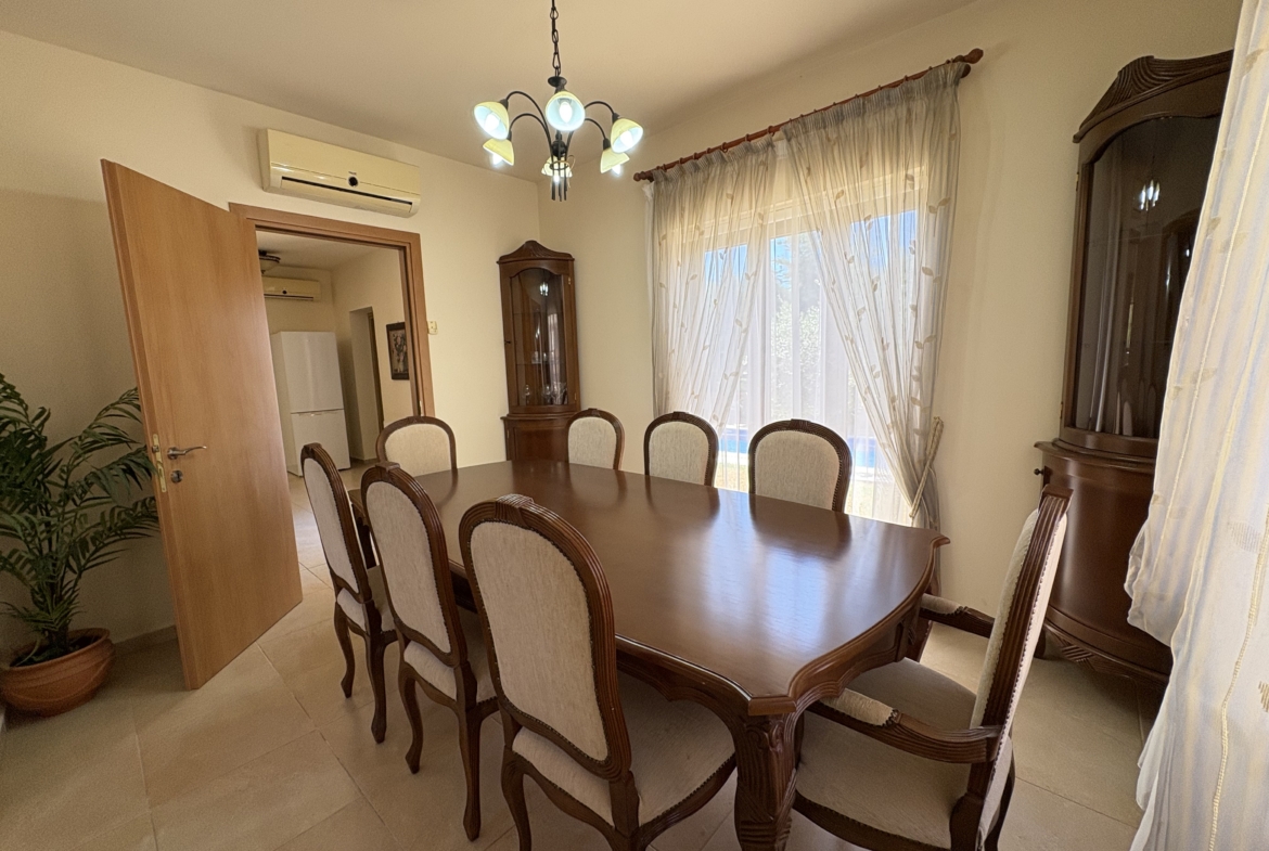 Spacious 4-Bedroom Detached House with Private Pool for Rent, Souni, Limassol