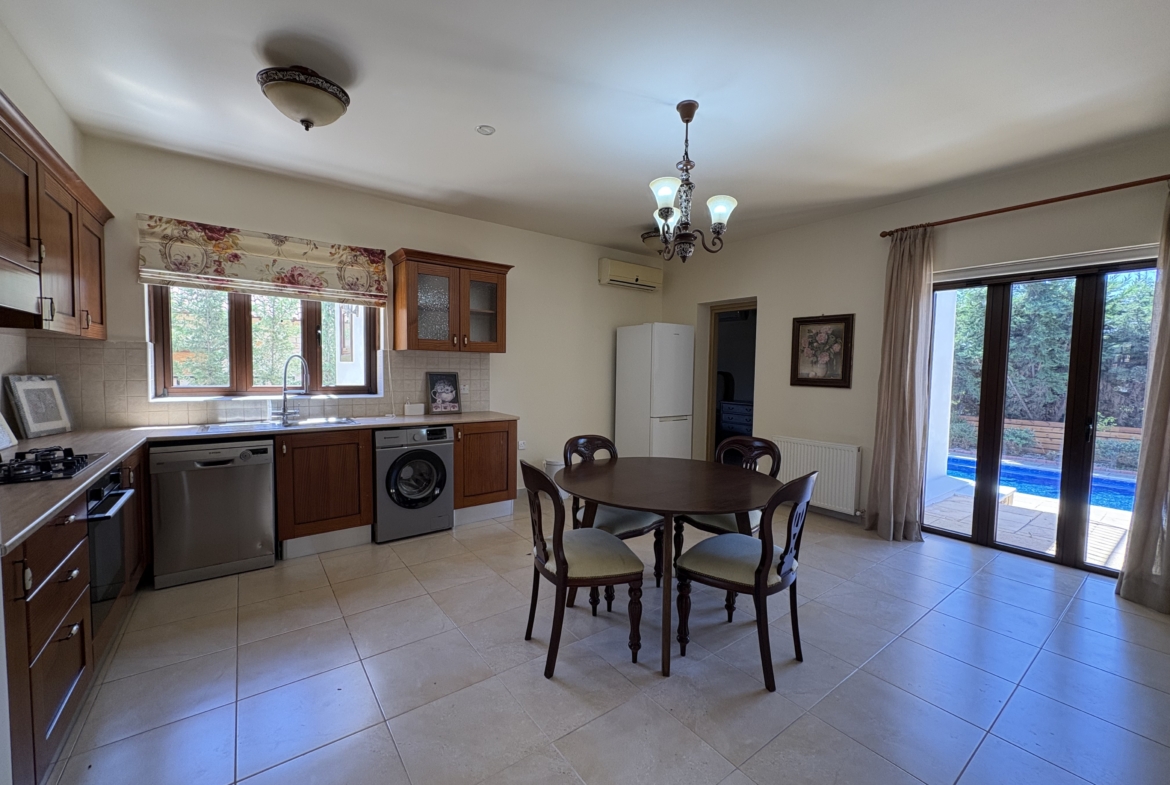 Spacious 4-Bedroom Detached House with Private Pool for Rent, Souni, Limassol