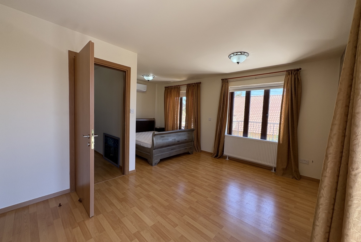 Spacious 4-Bedroom Detached House with Private Pool for Rent, Souni, Limassol