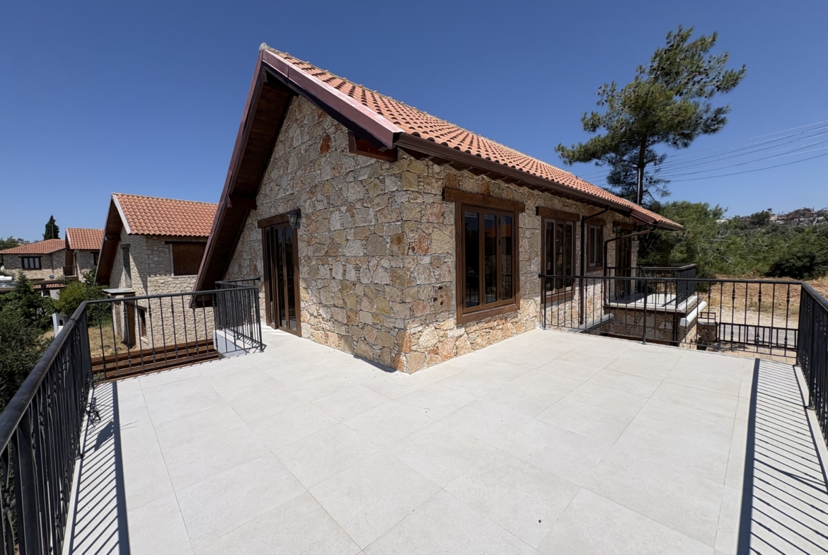Spacious 4-Bedroom Detached House with Private Pool for Rent, Souni, Limassol