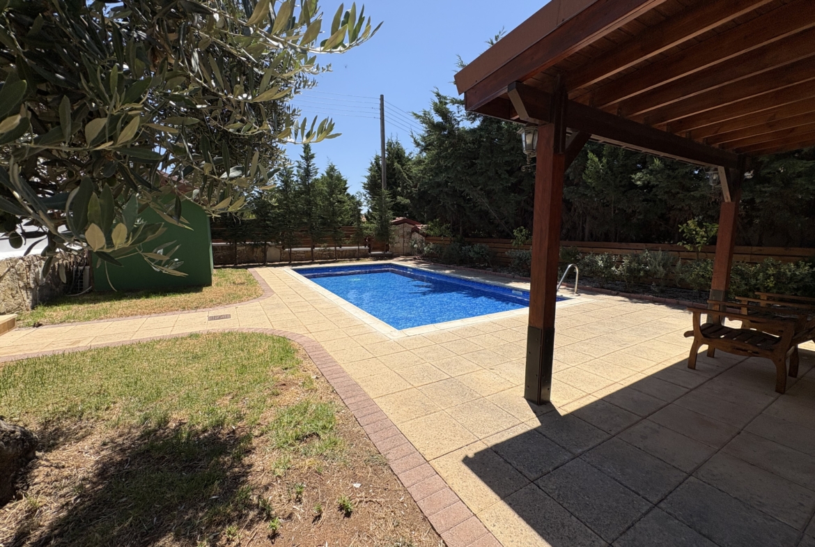 Spacious 4-Bedroom Detached House with Private Pool for Rent, Souni, Limassol