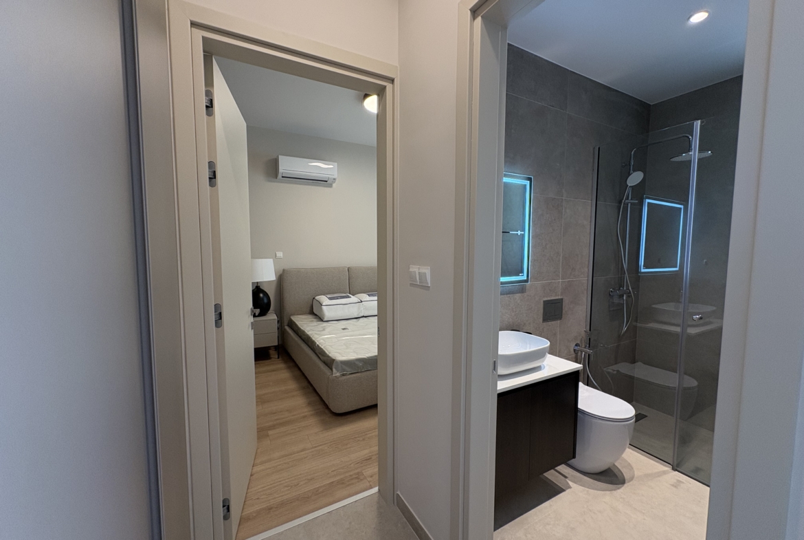 Luxury 4-Bedroom House for Rent, Agios Tychonas, Limasso