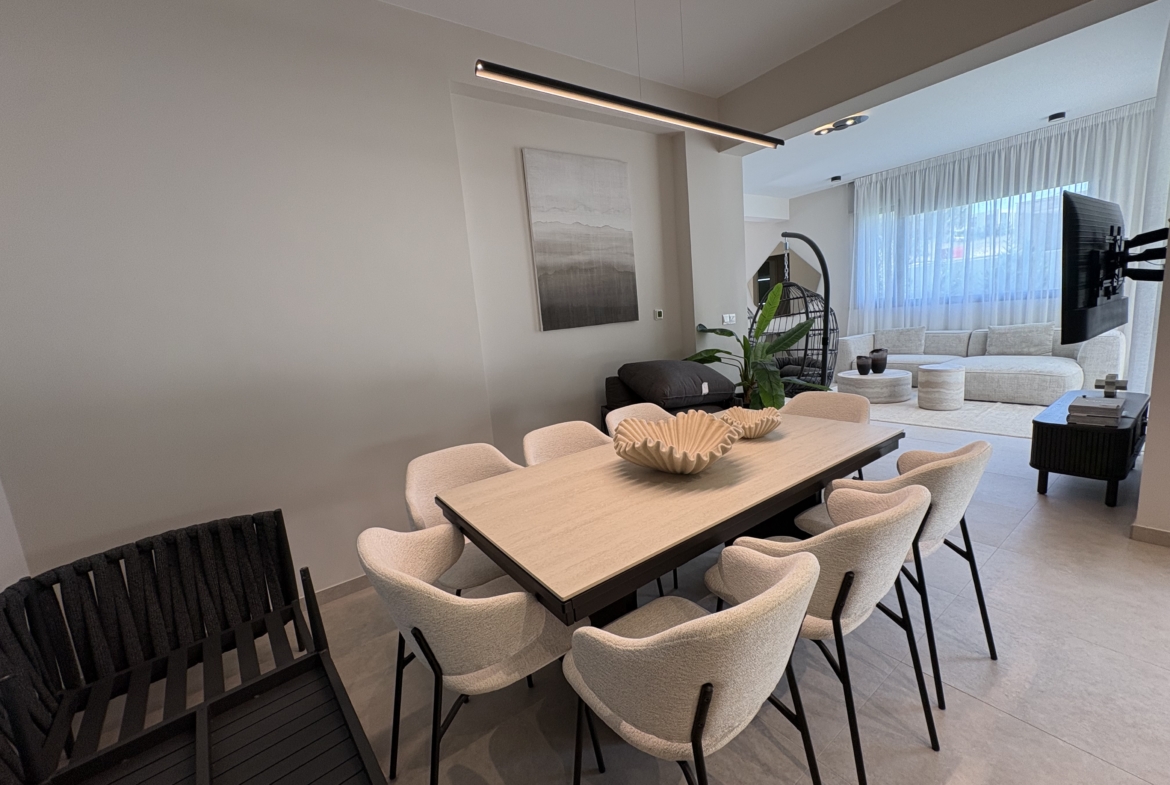 Luxury 4-Bedroom House for Rent, Agios Tychonas, Limasso