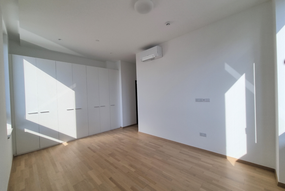 Luxury 3-Bedroom Apartment for Sale, Germasogeia Tourist Area, Limassol