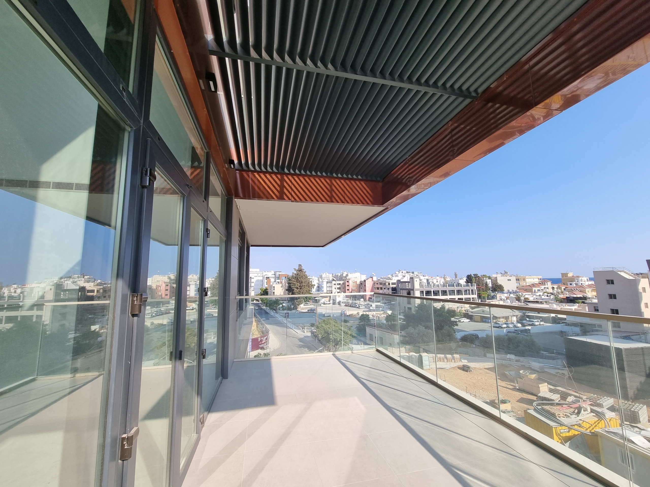 Luxury 2-Bedroom Duplex Apartment with Roof Garden for Sale, Germasogeia Tourist Area, Limassol