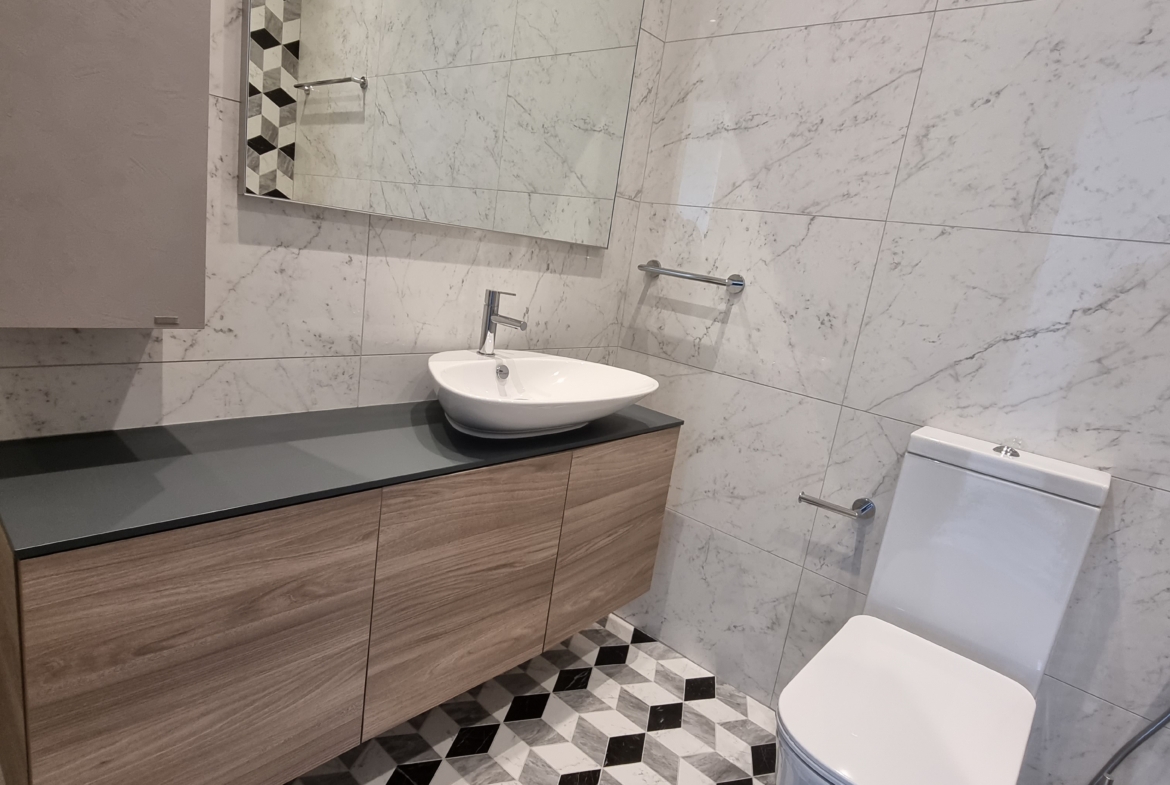 Luxury 2-Bedroom Duplex Apartment with Roof Garden for Sale, Germasogeia Tourist Area, Limassol